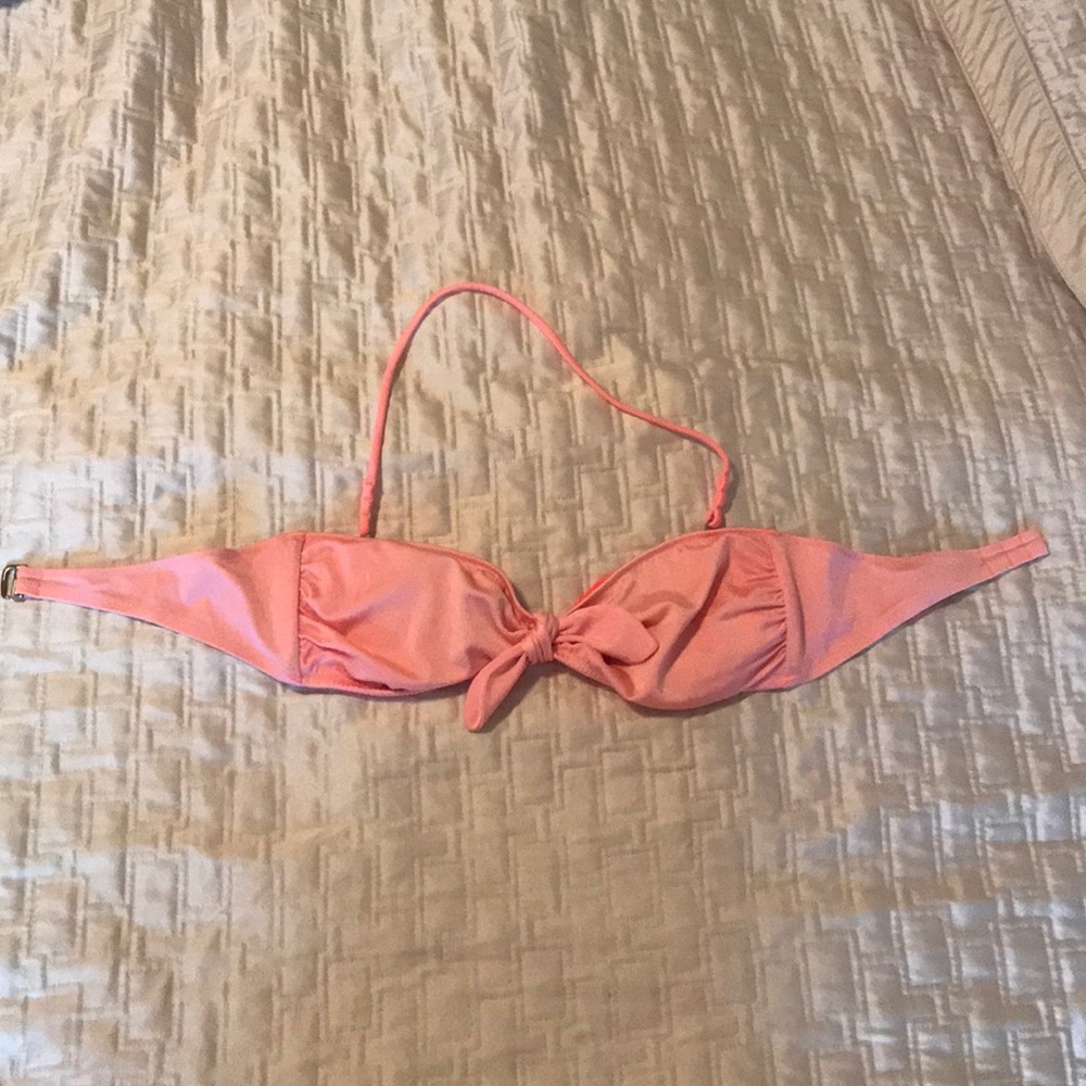 Victoria’s Secret bikini top